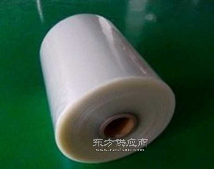 真空貼體包裝的利器 探索真空吸塑膜與軟拉膜的應用與優勢